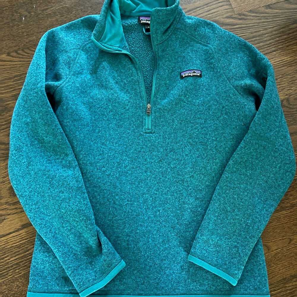 Patagonia Women’s Better Sweater. Teal Blue. Size Small. Excellent condition.